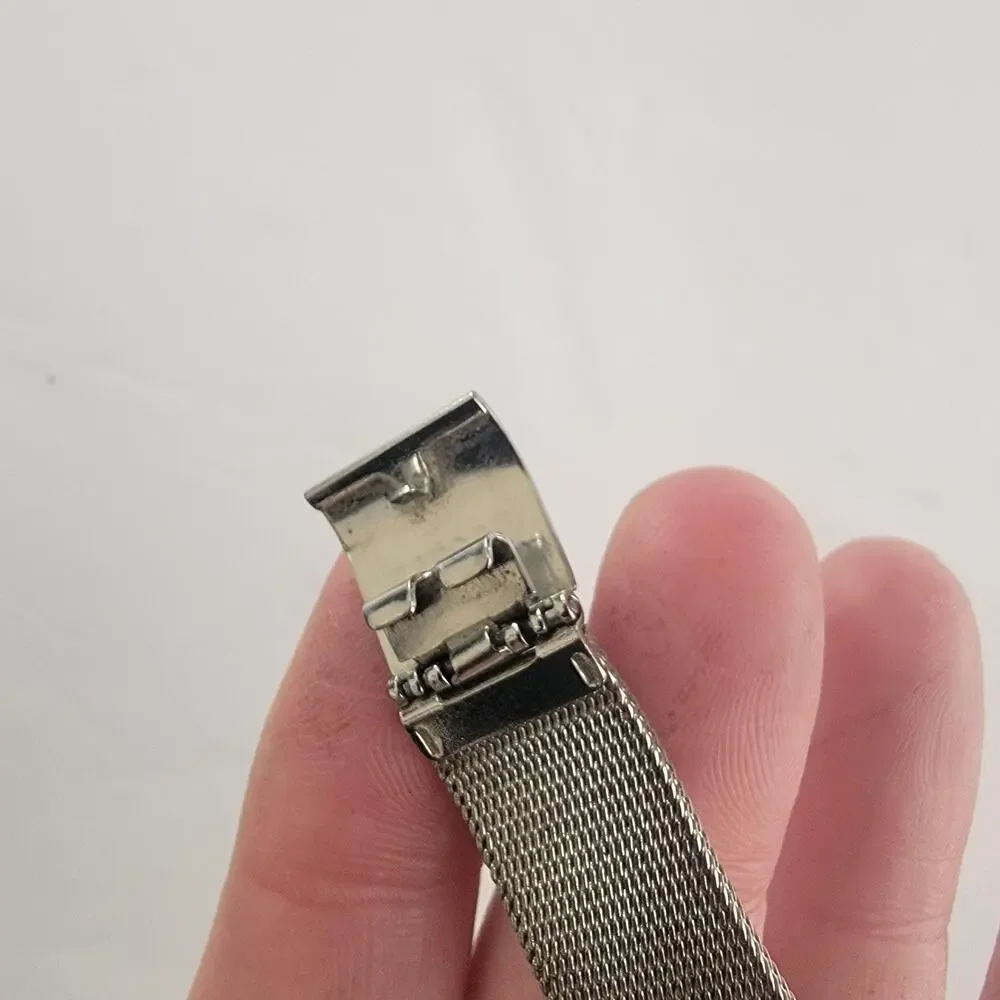 Skagen Womens Watch White Dial Silver Case Silver Mesh Bracelet Quartz